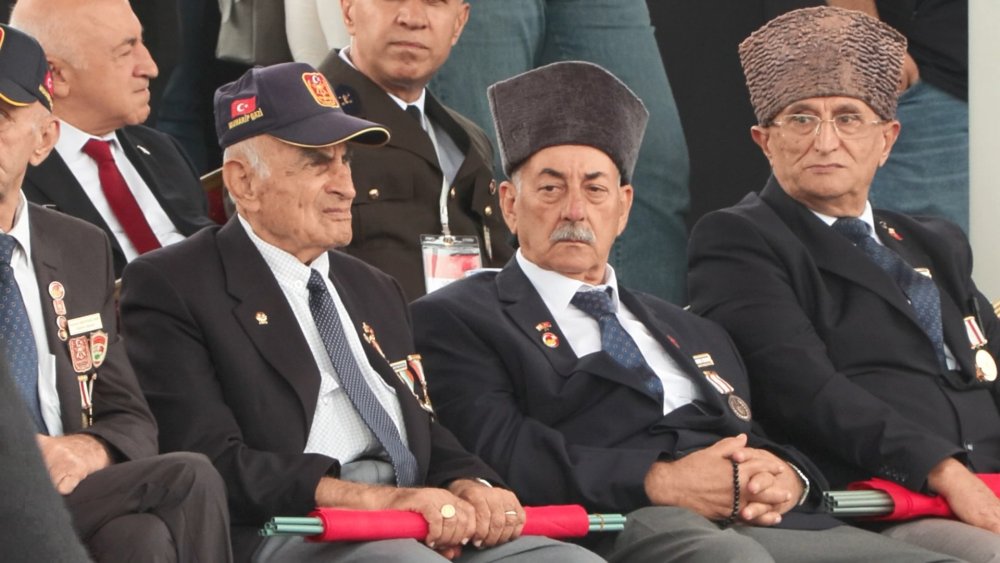 30 Ağustos Vatan Caddesi’ndeki kutlama törenleri ilgi yoğundu