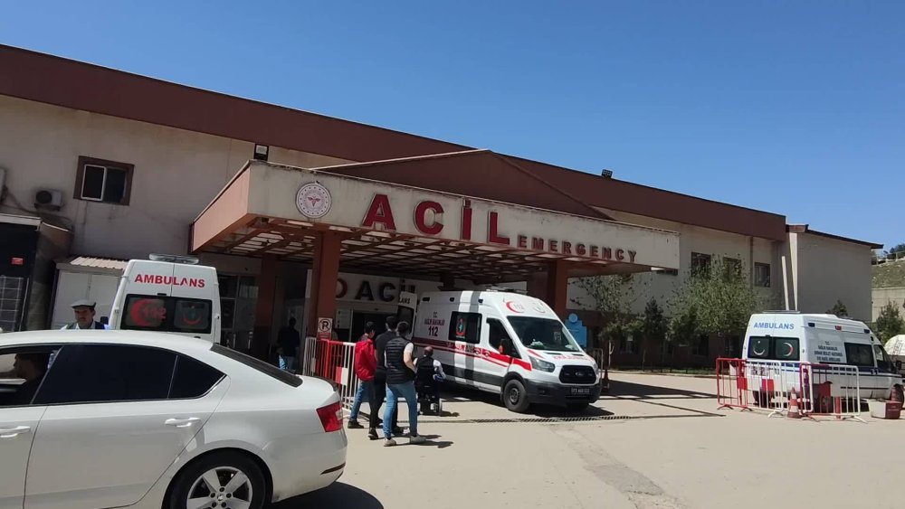 Şırnak'ta akraba olan 2 aile arasında silahlı kavga: 1 kişi hayatını kaybetti, 3 kişi yaralandı