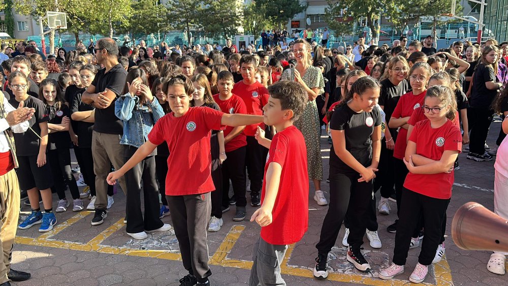 Edirne'de davullu zurnalı dersbaşı!