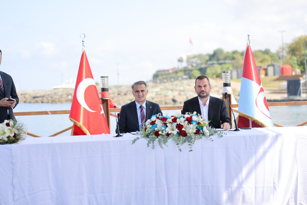 Şenol Güneş boş mukaveleye imza attı!