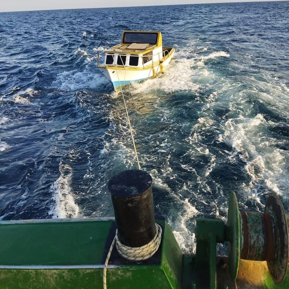 Denizde kaybolan balıkçı, saatler sonra sağ bulundu