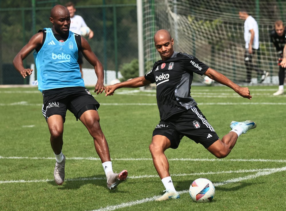 Kara kartalın Eyüpspor maçı hazırlıkları yöneticiler tarafından takipte!