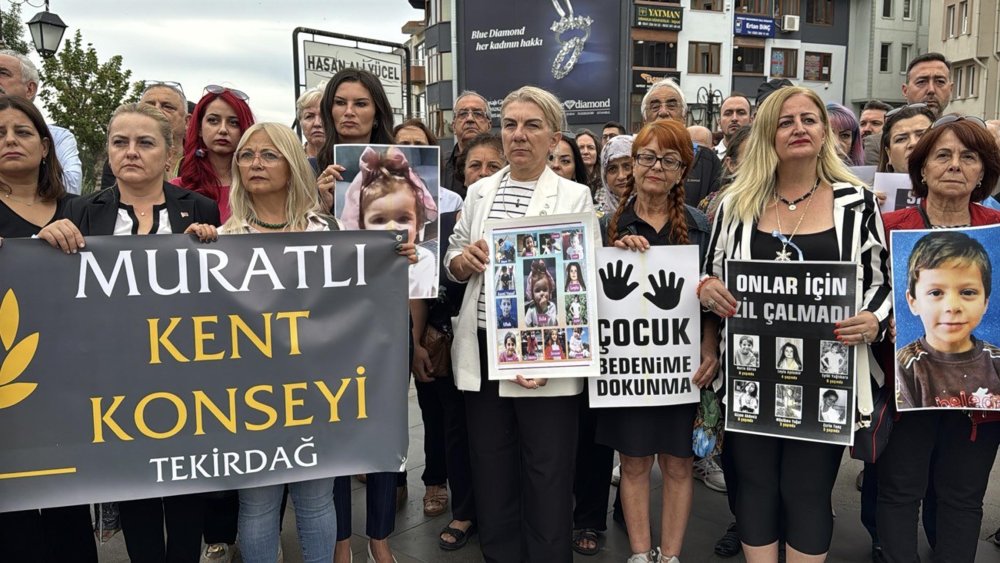 Tekirdağlı kadınlar Narin için toplandı, kız çocuklarına uygulanan saldırıları protesto etti