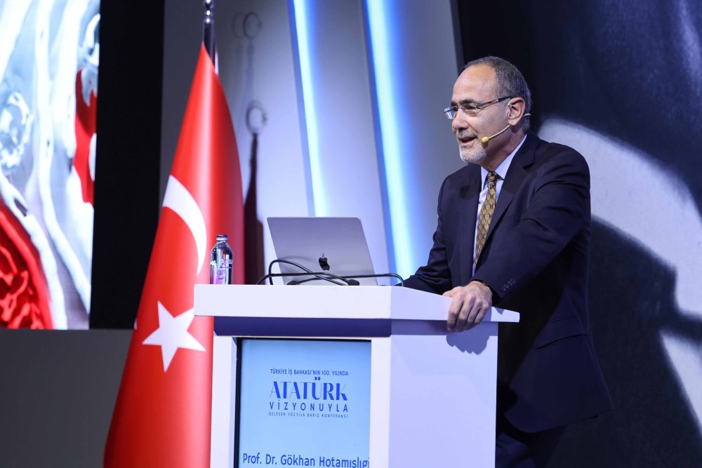 İş Bankası'ndan Uluslararası Atatürk Konferansı