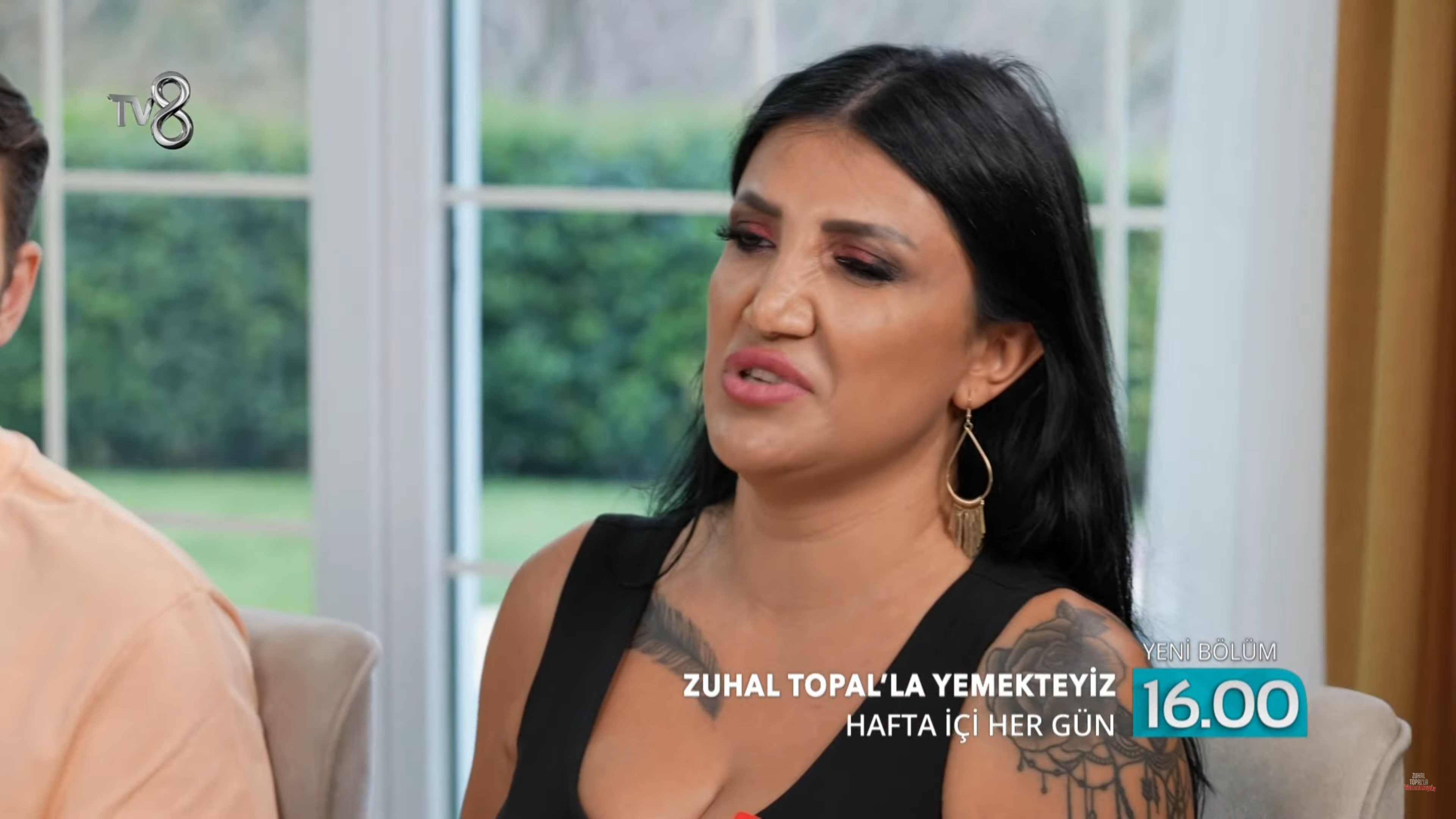 Zuhal Topal'la Yemekteyiz'in güzel yarışmacısı Züleyha Şehitoğlu bu haftanın en çok dikkat çeken ismi oldu